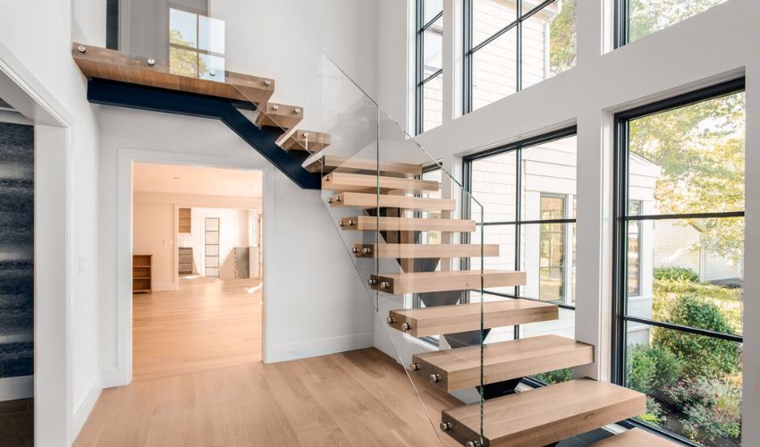 6 Ide Desain Tangga yang Minimalis dan Cocok untuk Rumah Sempit